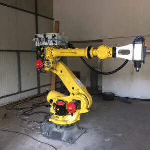 Fanuc robot maró cella hab anyagokra